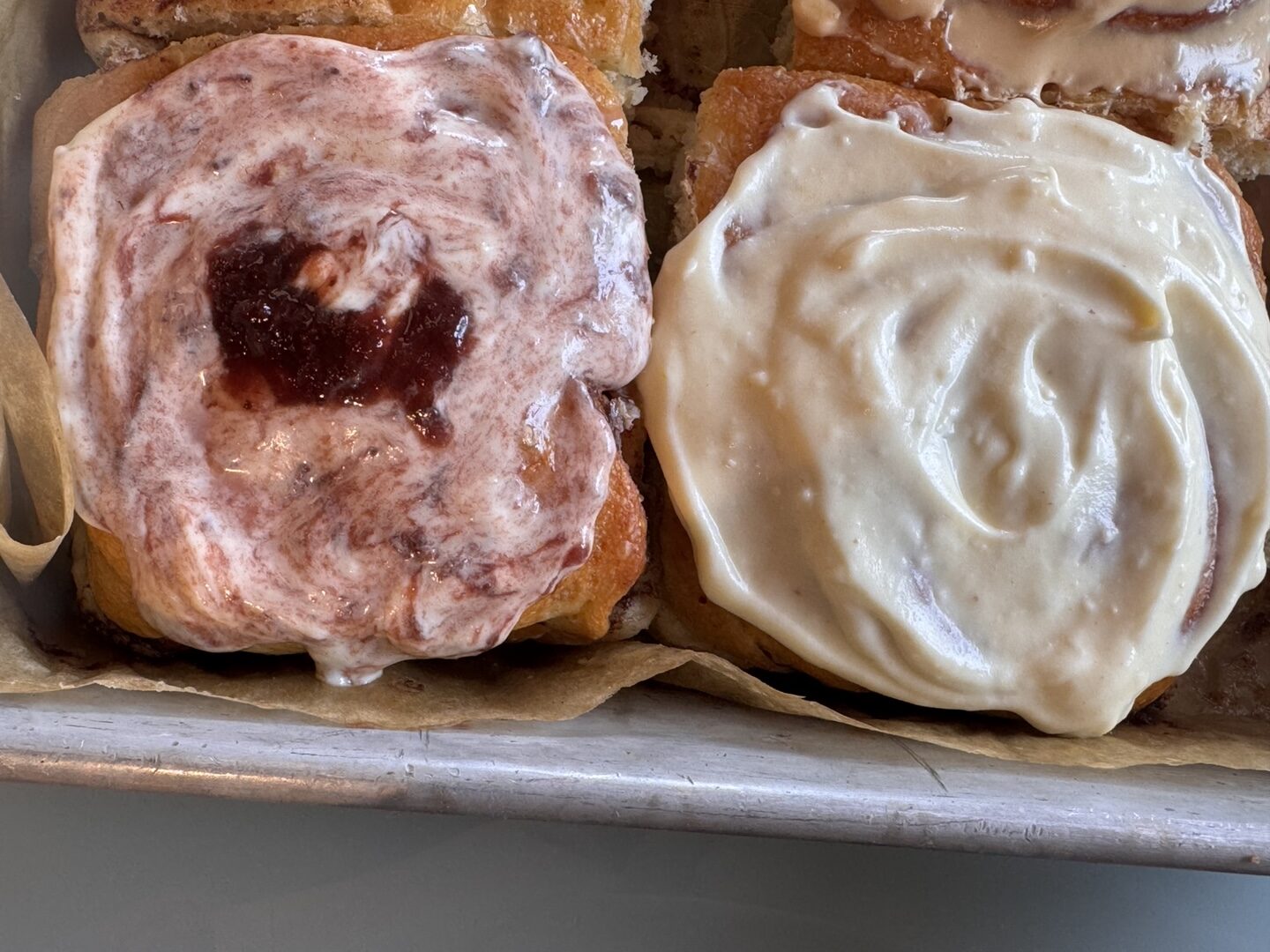 Heavenly Cinnamon Rolls Duet (2 rolls) - Image 2
